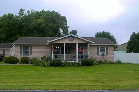 213 Crystal Ave, Mount Vernon, OH 43050