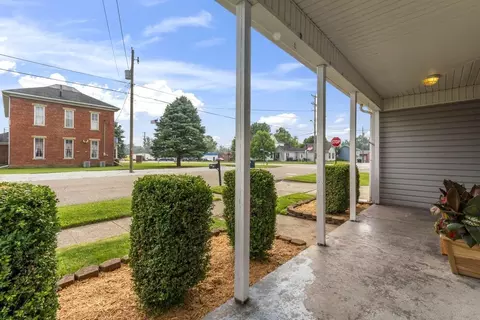 103 E North St, Hebron, OH 43025 photo 30