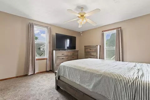 103 E North St, Hebron, OH 43025 photo 16
