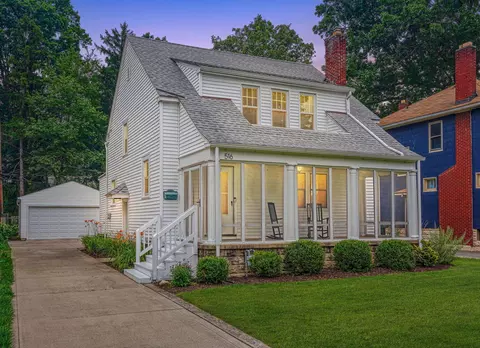 516 Piedmont Rd, Columbus, OH 43214