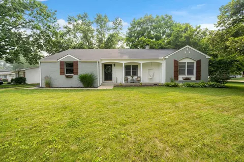 2945 Kerrwood Dr, Columbus, OH 43231