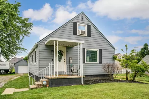 104 Dennison St, Hebron, OH 43025