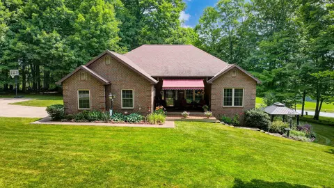 16040 Skyline Dr, Danville, OH 43014