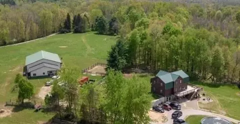4432 Mounts Rd, Alexandria, OH 43001