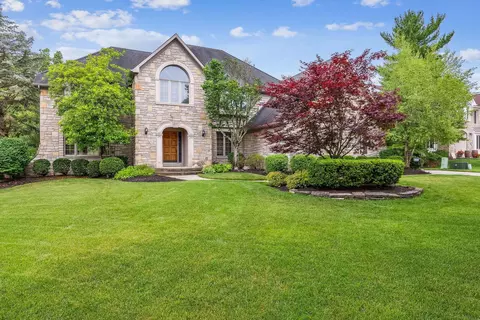 671 Southbluff Dr, Westerville, OH 43082