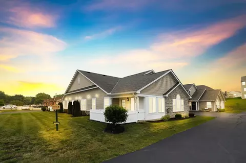 939 Governors Cir, Lancaster, OH 43130