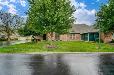 2862 Laurel Wind Blvd, Lewis Center, OH 43035