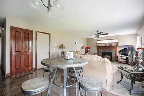 5860 Stevens Dr, Orient, OH 43146 photo 11