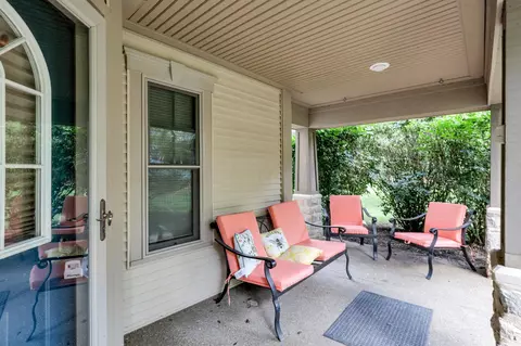 438 Cottage Grv E, Heath, OH 43056 photo 11