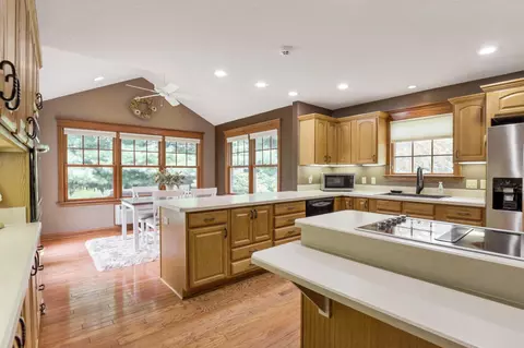 438 Cottage Grv E, Heath, OH 43056 photo 8