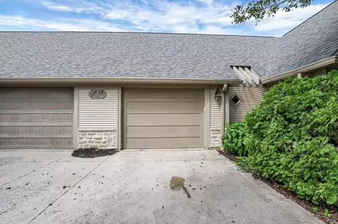 438 Cottage Grv E, Heath, OH 43056 photo 23