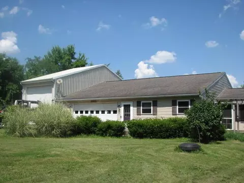 3198 Broad St, Rushville, OH 43150