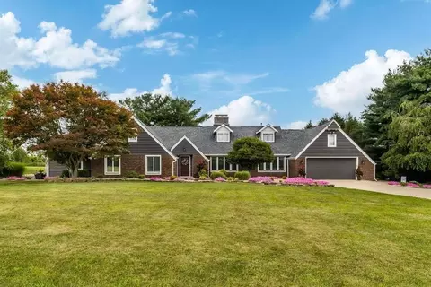 26741 Shoemaker Rd, Circleville, OH 43113