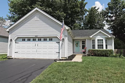 1642 Meadowlark Ln, Marysville, OH 43040