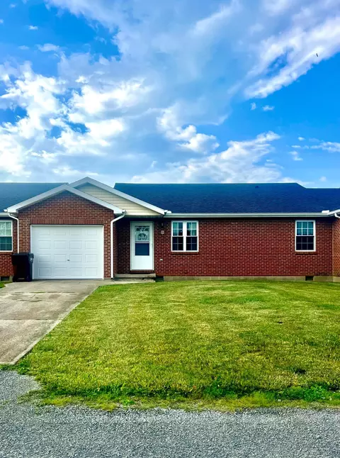 5887 Farmers Rd #B, Martinsville, OH 45146