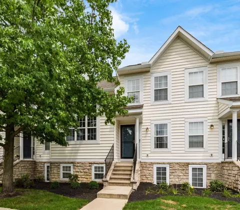 5750 Colts Gate Dr #42-575, New Albany, OH 43054