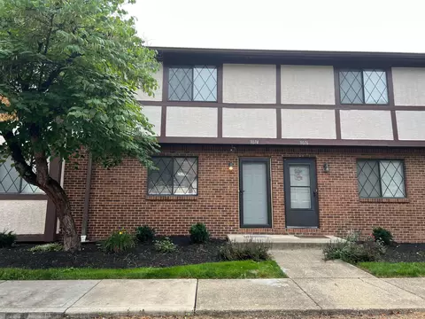 3074 Highcliff Ct, Columbus, OH 43231