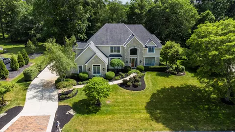 10526 Wellington Blvd, Powell, OH 43065