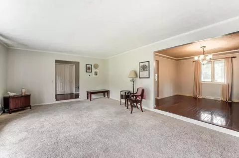 202 Tuttle Rd, Springfield, OH 45503 photo 9