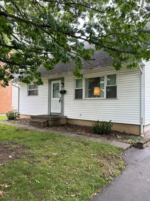 291 Highfield Dr, Columbus, OH 43214