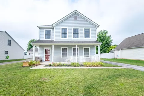 1045 Braxton Blvd, London, OH 43140
