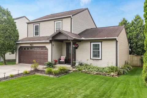 5985 Rover Ln, Columbus, OH 43232