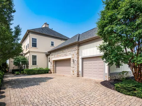 5751 Liscarroll Pl #29-575, Dublin, OH 43016