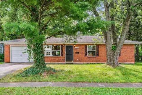 3252 Burdett Ct, Columbus, OH 43232