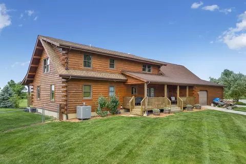 2855 Powers Rd, Jamestown, OH 45335 photo 2