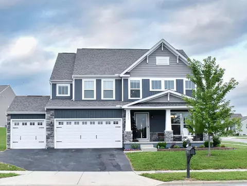 2305 Pine Crest Dr, Lancaster, OH 43130 photo 1
