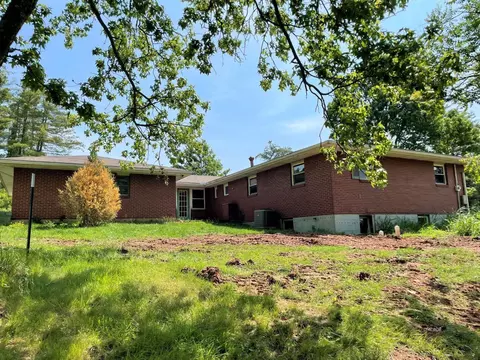 20 E Clearview Dr, Athens, OH 45701 photo 4