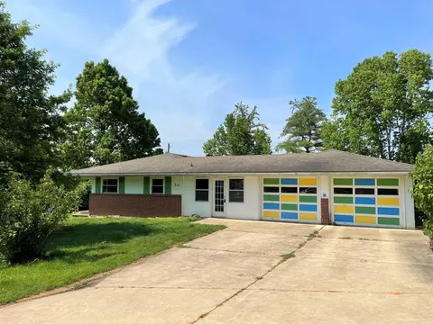 20 E Clearview Dr, Athens, OH 45701