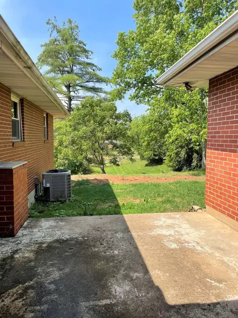 20 E Clearview Dr, Athens, OH 45701 photo 25