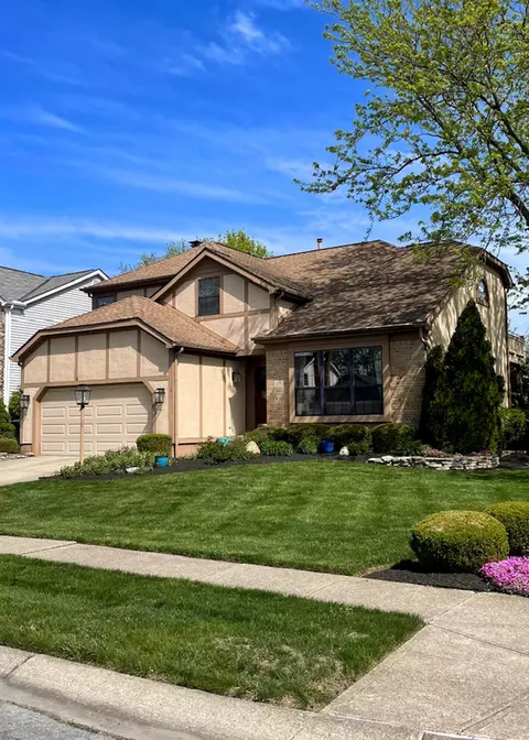 1576 Preston Woods Ct, Columbus, OH 43235