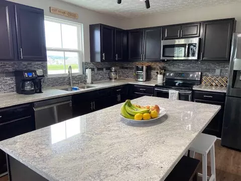 2575 Sun Ridge Ct, Lancaster, OH 43130 photo 8