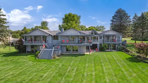 2599 W Choctaw Dr, London, OH 43140
