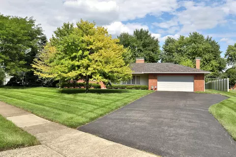4200 Greensview Dr, Columbus, OH 43220