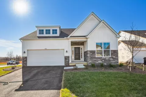 7165 Ribault Dr NW, Pickerington, OH 43147