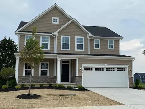 1352 Clover St, Sunbury, OH 43074