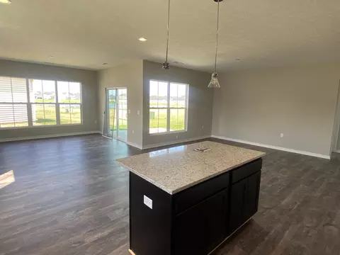 240 Lenell Loop, Delaware, OH 43015 photo 4