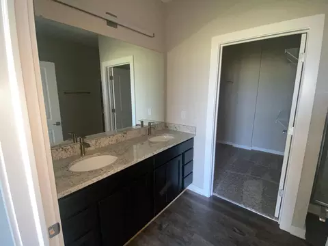 240 Lenell Loop, Delaware, OH 43015 photo 9