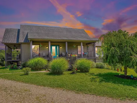 14436 Mohler Rd, Logan, OH 43138