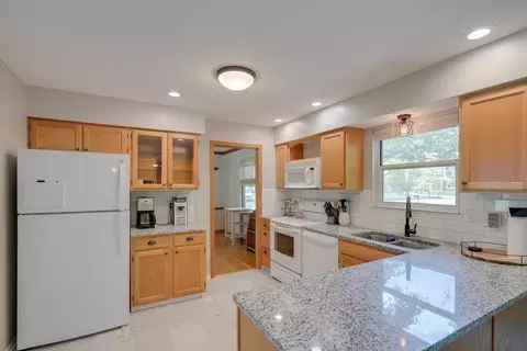4040 Calder Ct E, Columbus, OH 43221 photo 9