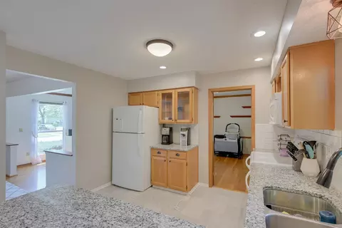 4040 Calder Ct E, Columbus, OH 43221 photo 10