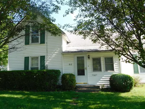 512 Collins Ave, Marysville, OH 43040