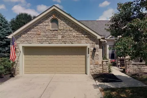 2622 Vililly Cir W, Grove City, OH 43123