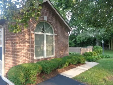 5911 Ivystone Ct, Dublin, OH 43016