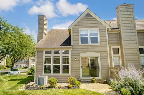 3660 Hilliard Station Rd, Hilliard, OH 43026
