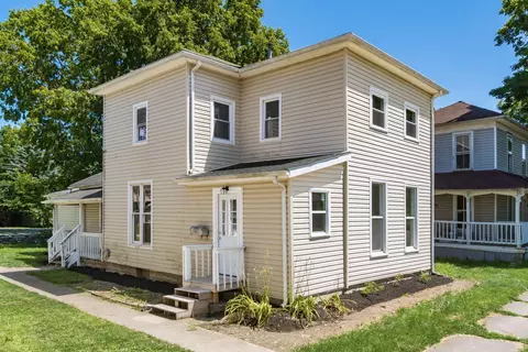 118 S Walnut St, Marysville, OH 43040