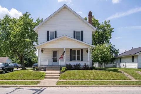 294 W Main St, Mount Sterling, OH 43143